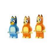 Obrázek Bluey a rodinný výlet autem na pláž