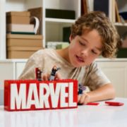 Obrázek Logo MARVEL a minifigurky