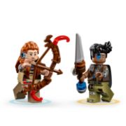 Obrázek Aloy a Varl vs. Shell-Walker a Sawtooth