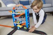 Obrázek Hot Wheels City přenosná garáž